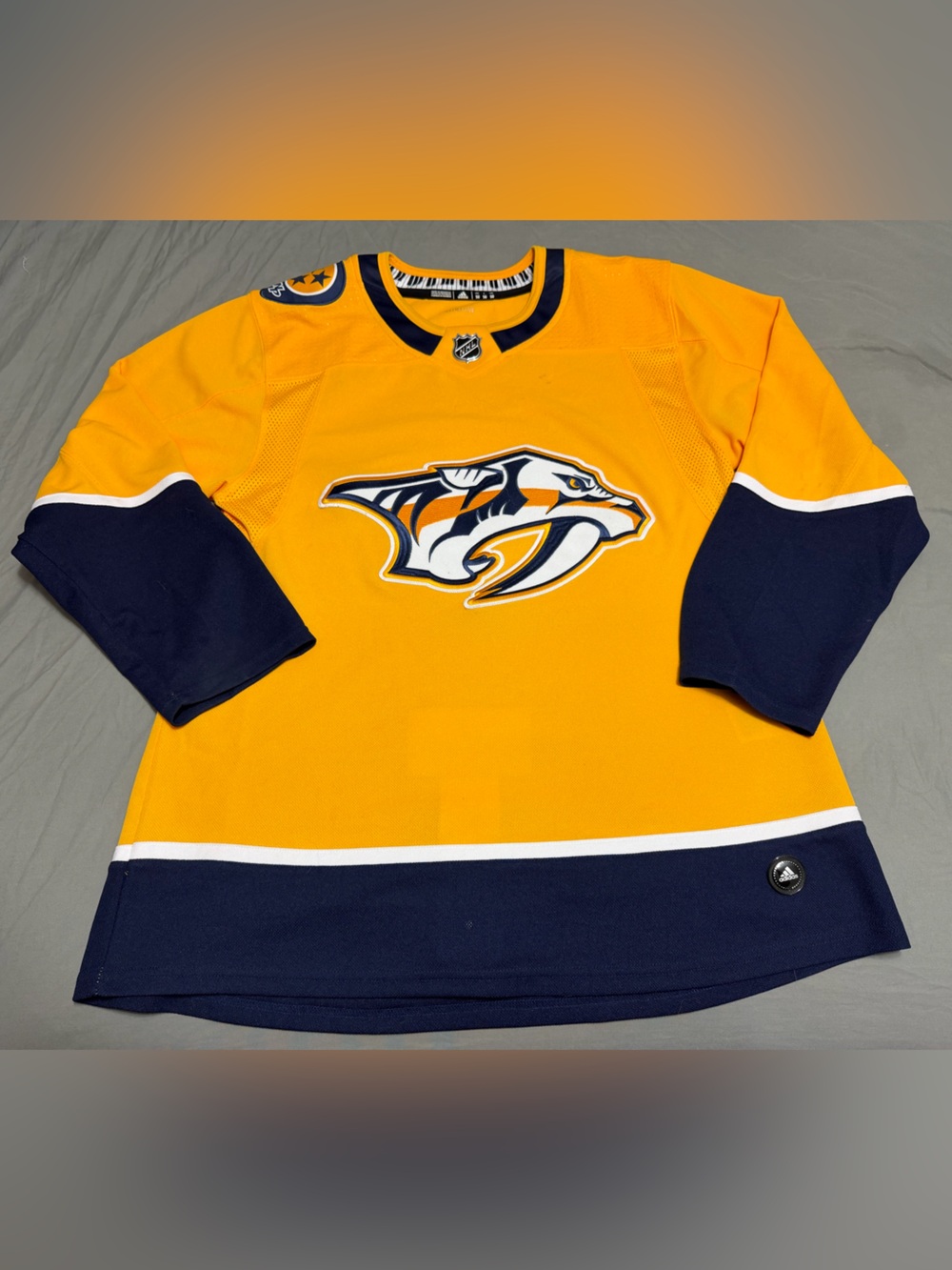 Adidas NHL Nashville Predators Authentic Hockey Jersey Mens 50 Fight Strap $190